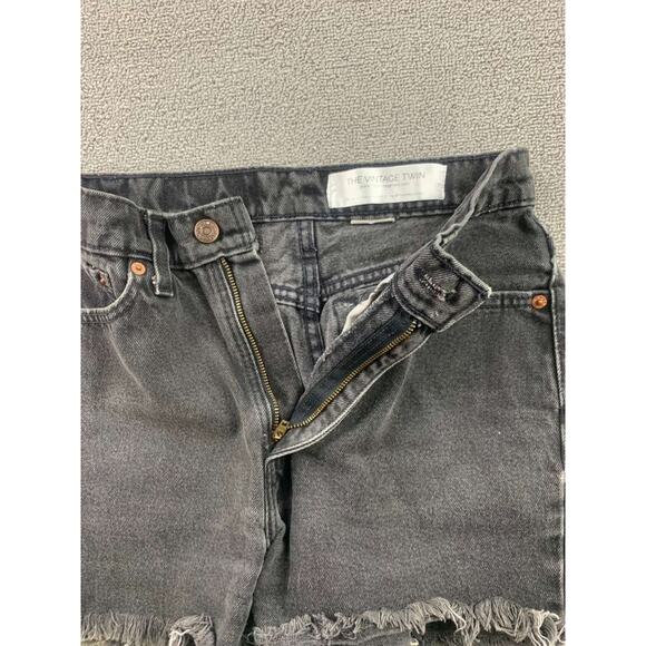 The Vintage Twin Levis Denim 512 Shorts Women 26 Black Cutoff Frayed Hem Zip Fly - Picture 8 of 9